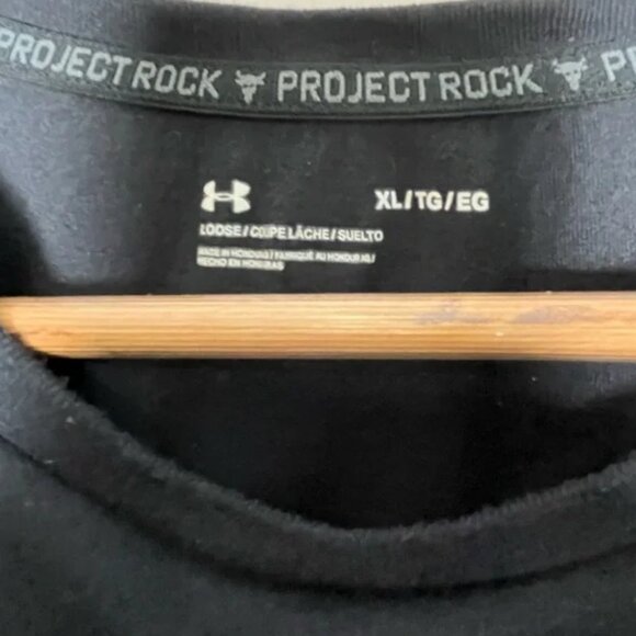 Under Armour Project Rock Shirt Men Black Gray Bull Short Sleeve Size XL - Picture 3 of 4